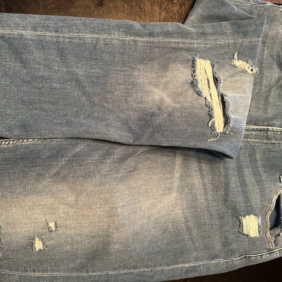 Jogger - Picture 2 of 2